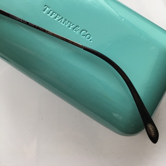 Tiffany & Co.  ||  Sunglasses - Picture 4 of 7